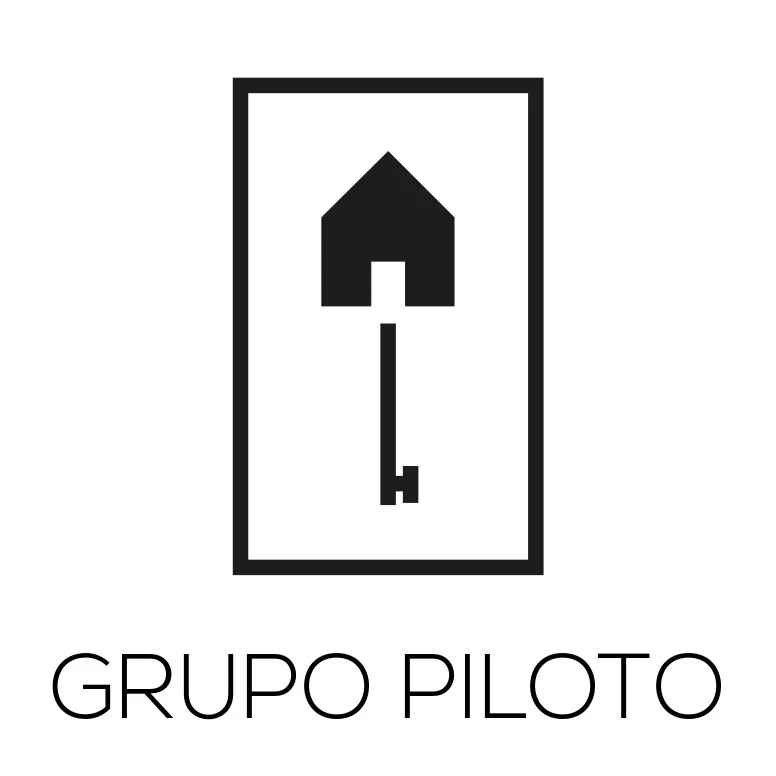 Grupo Piloto Logo